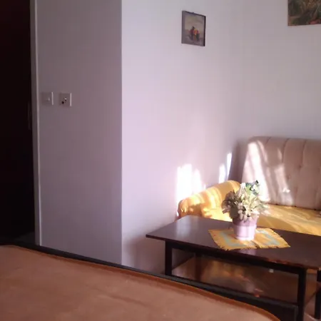 Apartment Ana *
