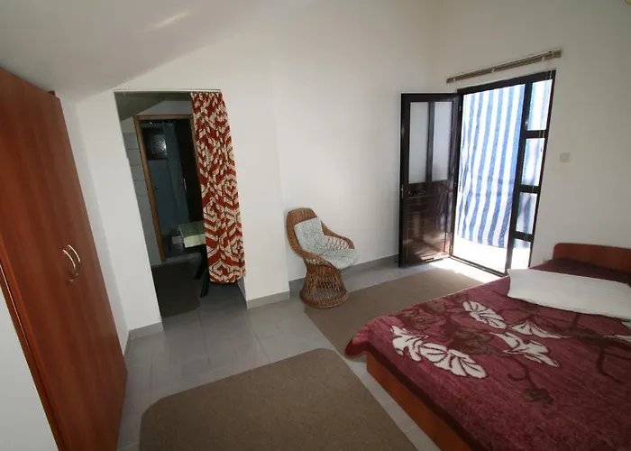 아파트 아파트먼트 아나