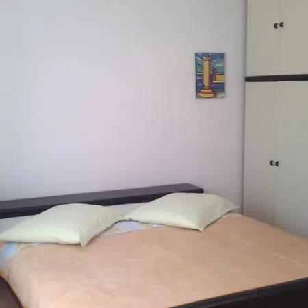 Apartment Ana *